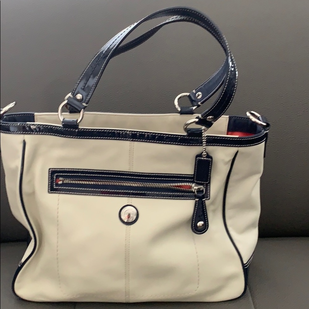 Handbag